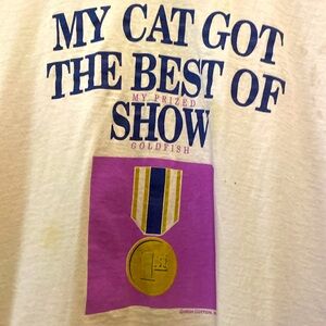 3/$15. Comical cat t- shirt